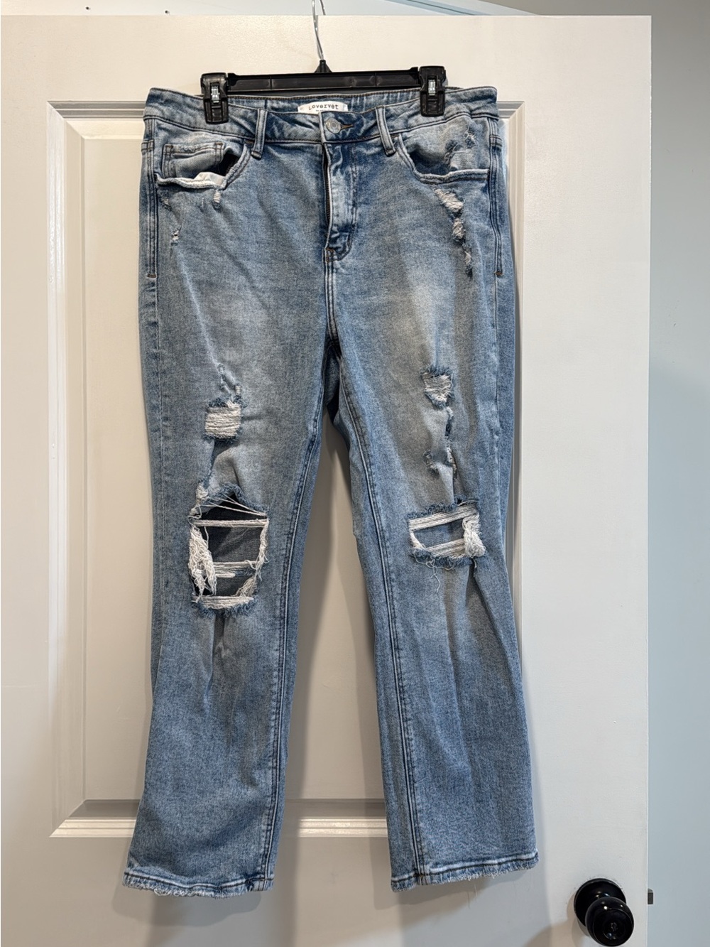 Lovervet Ripped Jeans